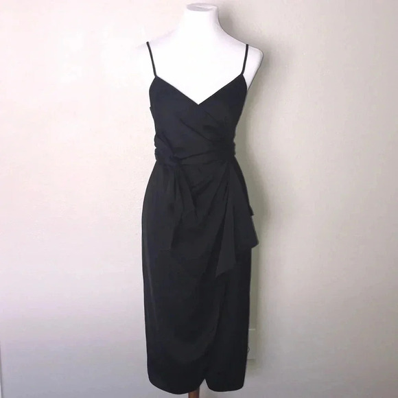 Diane Von Furstenberg Avila Wrap Dress - Picture 6 of 10